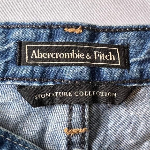 Abercrombie and Fitch High Rise Girlfriend Cut-Off Jean Shorts sz 25 - Picture 3 of 11